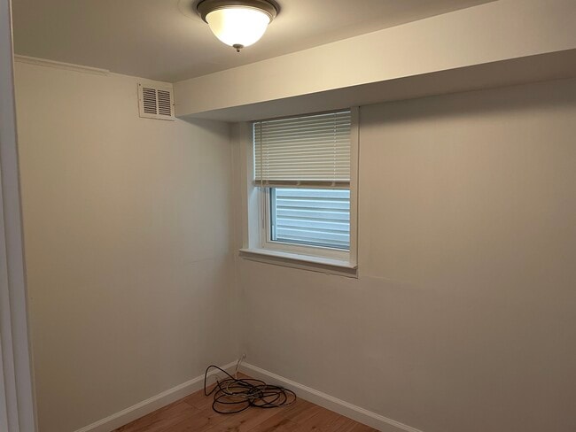 Building Photo - 3513 W Belden Ave