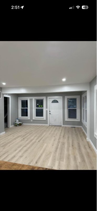 Foto del edificio - 7584 Hudson Ave