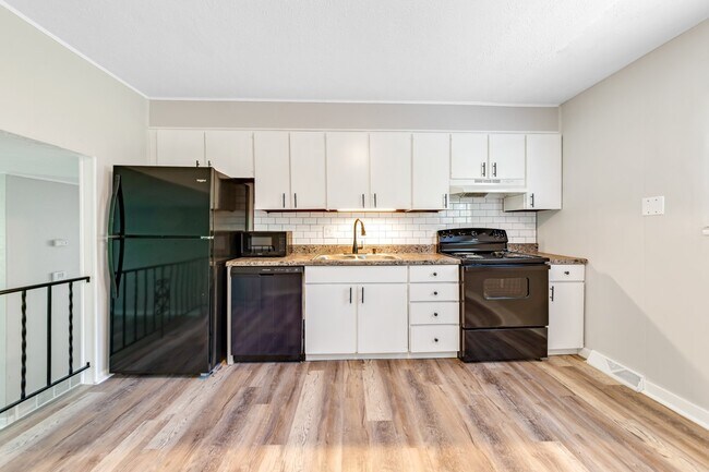 Foto del edificio - 522 Eastmoor Blvd