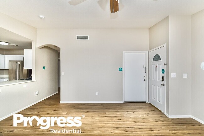 Foto del edificio - 5493 S Via Guayaquil