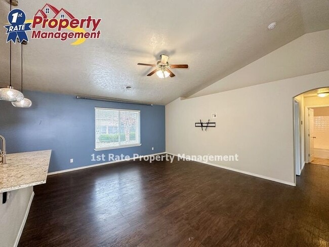 Building Photo - 12473 W Heatherhills St