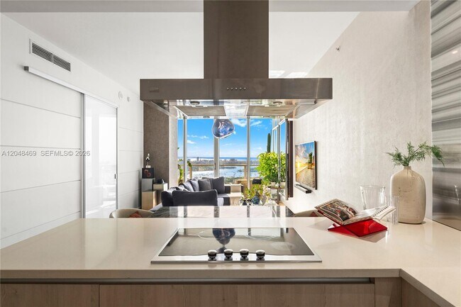 Foto del edificio - 1100 Biscayne Blvd