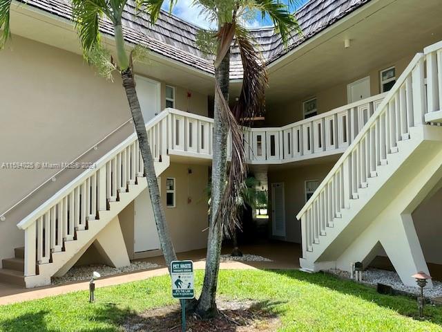 Foto del edificio - 7470 Miami Lakes Dr