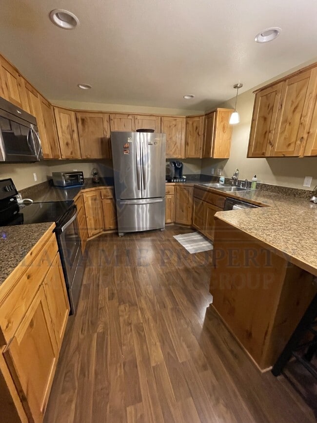 Building Photo - Basement 1 Bedroom Apartment
