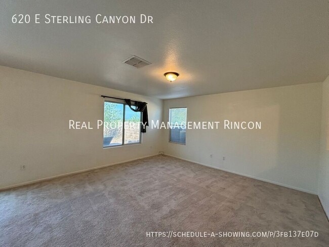 Building Photo - 620 E Sterling Canyon Dr