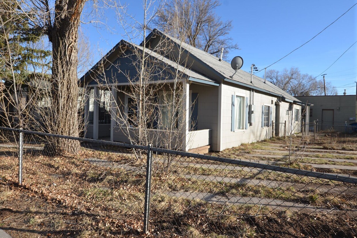 Primary Photo - Downtown Flagstaff House for Rent