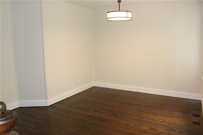 Foto del edificio - 34 Cottage Ave