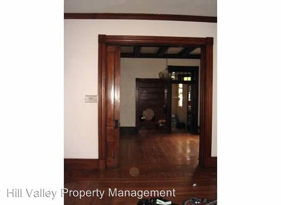 Building Photo - 524 S 6th St