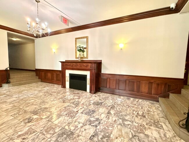 Lobby - 155 Union Ave