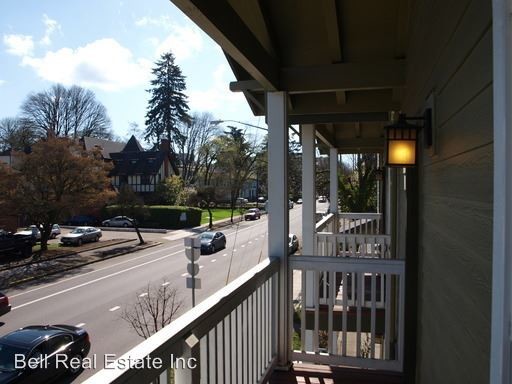 Building Photo - 943 Hilyard St