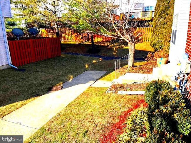 Building Photo - 3280 Halcyon Ct