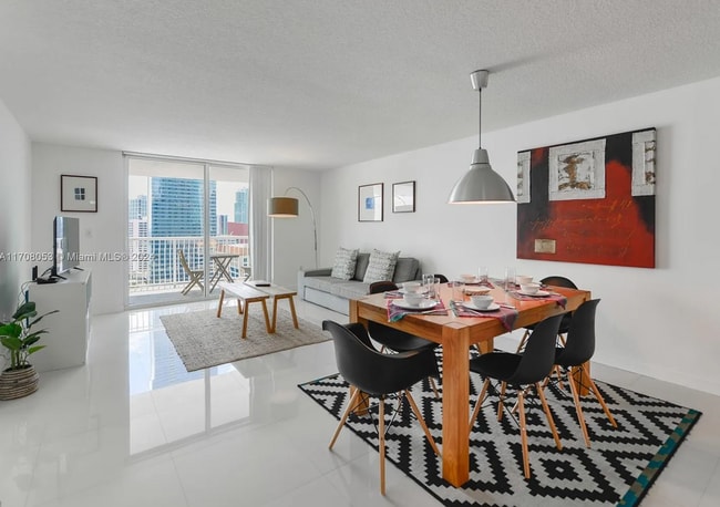 Photo - 1200 Brickell Bay Dr House