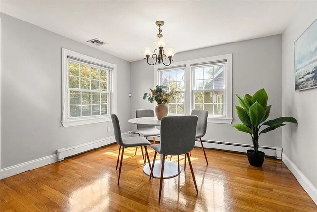 Foto del edificio - 334 Mystic St