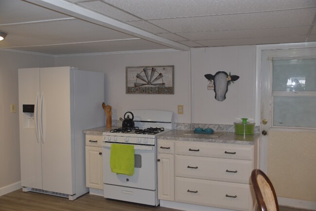 Foto del edificio - 37913 7th Ave