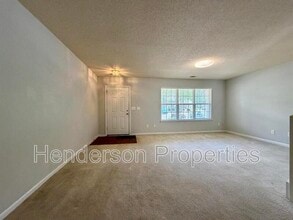 Building Photo - 17121 Greenlawn Hills Ct