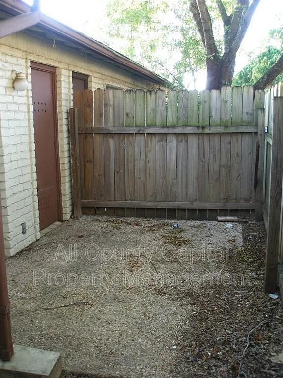 Foto del edificio - 6508 S 1st St