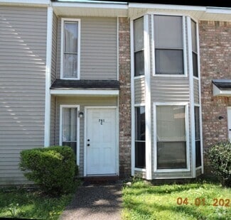 Building Photo - 761 E Boyd Dr