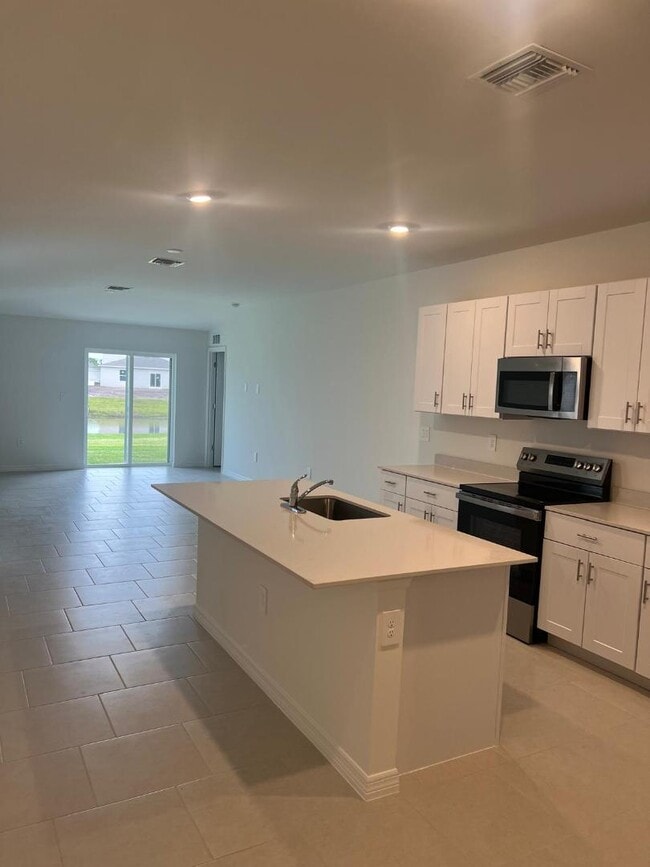 Building Photo - 19741 Garden Rdg court