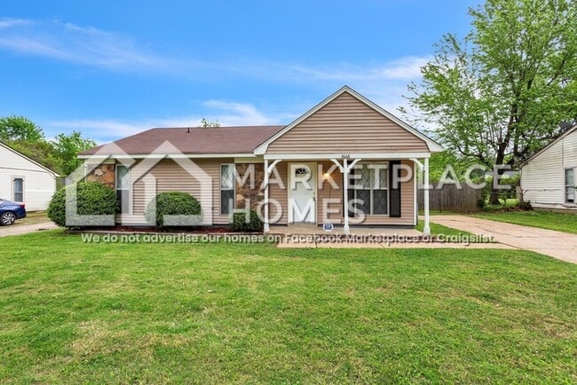 Building Photo - 3668 Barberry St