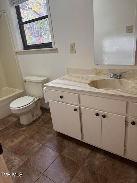 Foto del edificio - 1001 Kiser Blvd