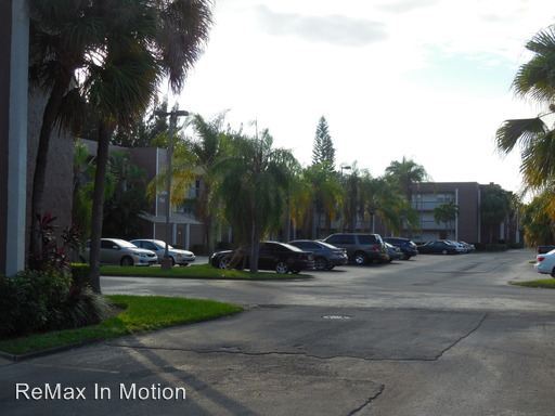 Primary Photo - 7000 Nova Dr