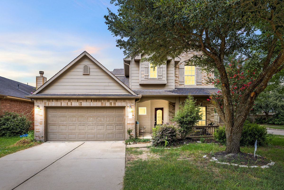 Primary Photo - 9415 Herons Grove Ln