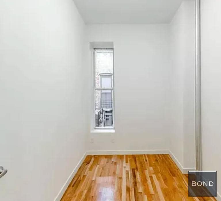 Foto del edificio - 314 E 91st St