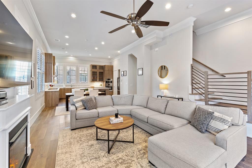 14971 Oak St, Addison, TX 75001 Condo for Rent in Addison, TX