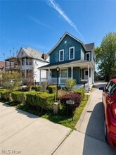 Building Photo - 1855 W 58th St