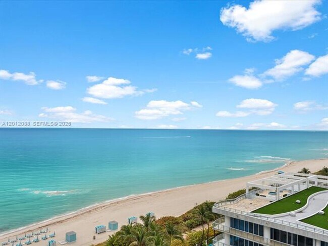 Foto del edificio - 6801 Collins Ave