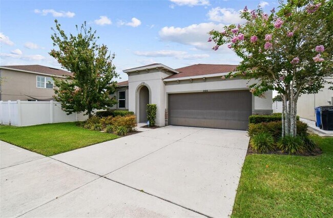 Building Photo - 10606 Laguna Plains Dr