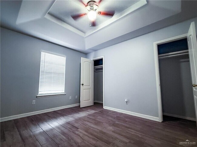 Foto del edificio - 12 Azalea St