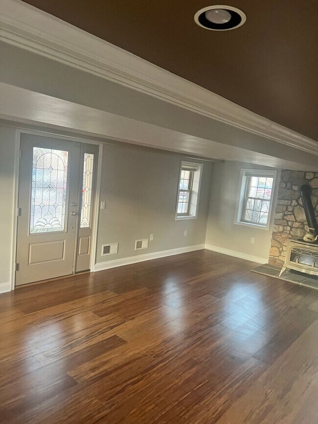 Foto del edificio - 3 Bedroom 3 bathroom home in Leola