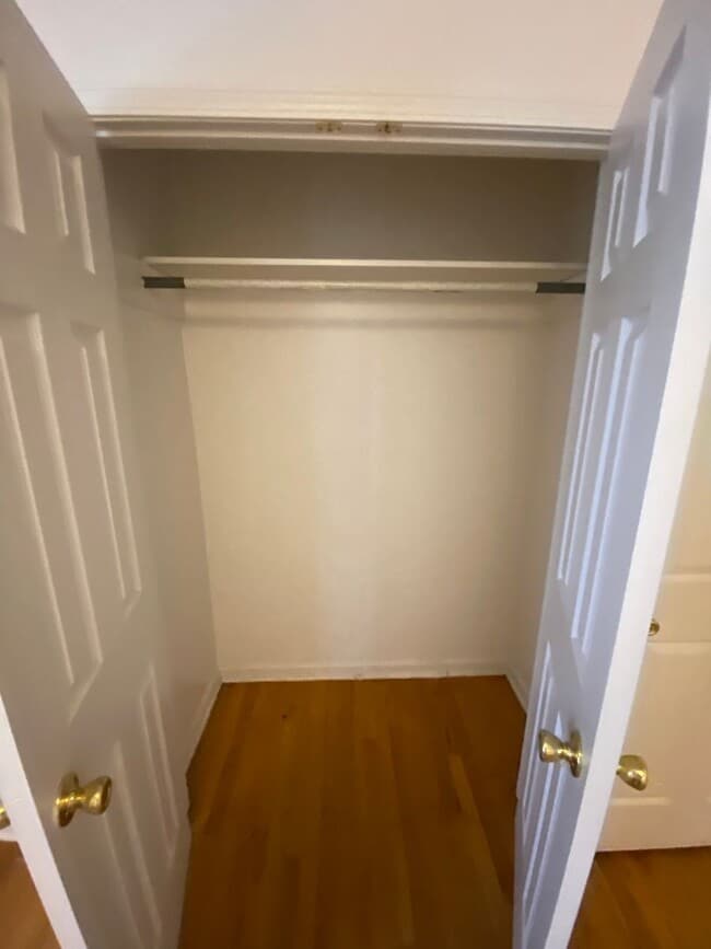 Foto del edificio - 208 Rosemont Dr