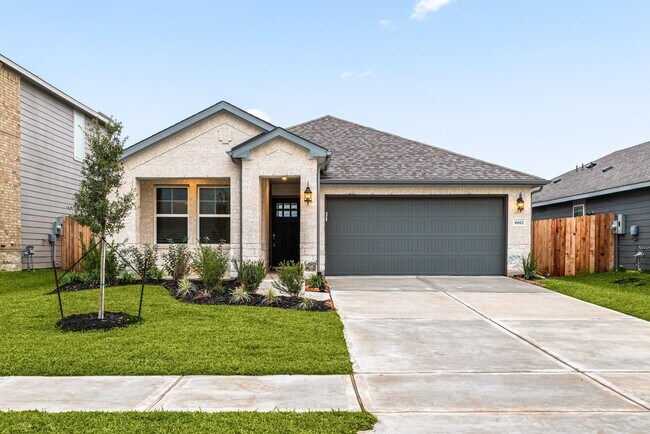 Building Photo - 6611 Castella Dr
