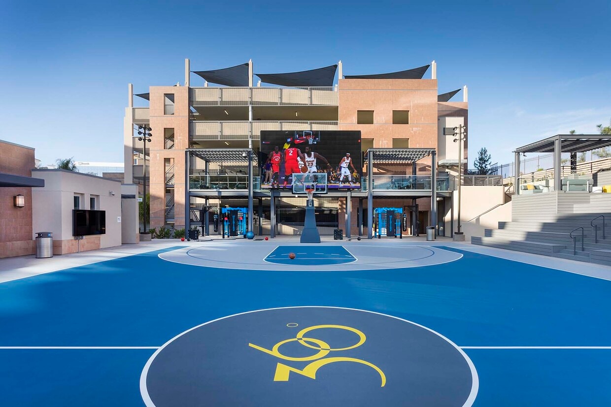 Primary Photo - 360 Luxury Apartments