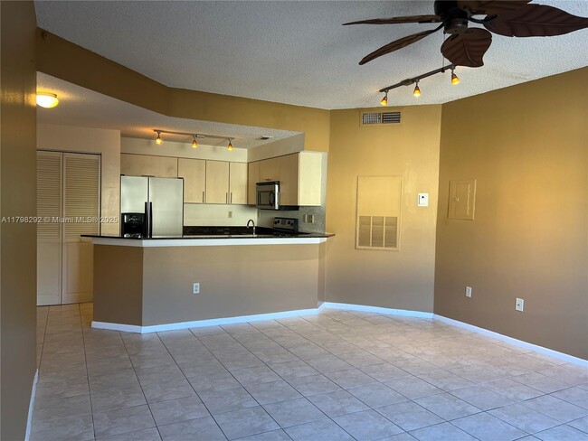 Building Photo - 2445 SW 18th Terrace