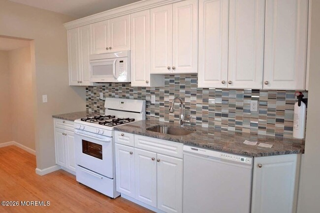 Foto del edificio - 54 Boston Ave