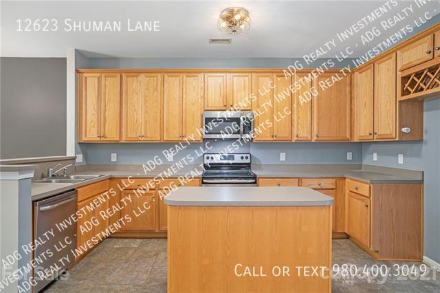 Foto del edificio - 12623 Shuman Ln