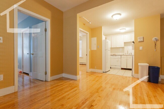 Foto del edificio - Nice 5 bed in Allston