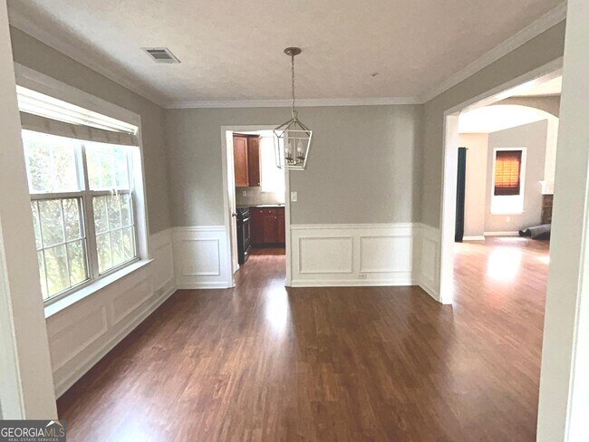 Foto del edificio - 1456 Evanston Ln