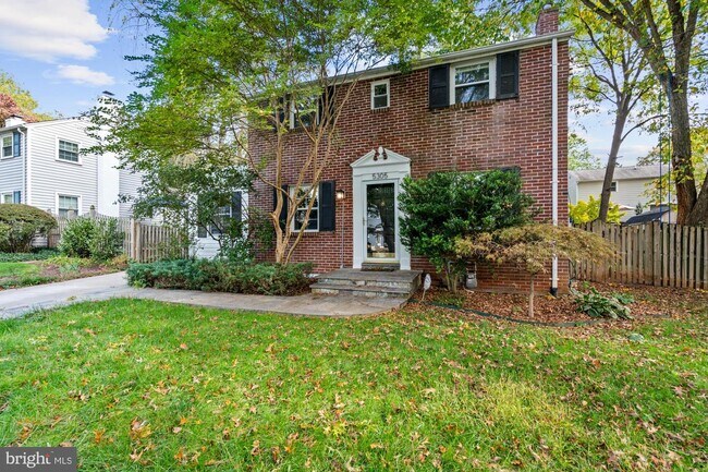 Foto del edificio - 5305 Wakefield Rd