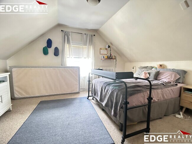 Building Photo - 15 Elko St