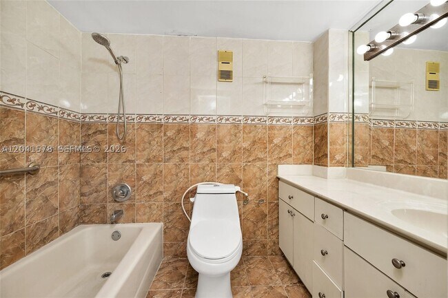 Foto del edificio - 5050 NW 7th St