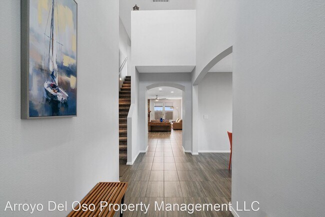 Building Photo - 4 br, 4 bath House - 6631 Yawkey Way NE