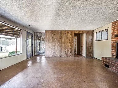 Building Photo - 9289 Cedartree Rd