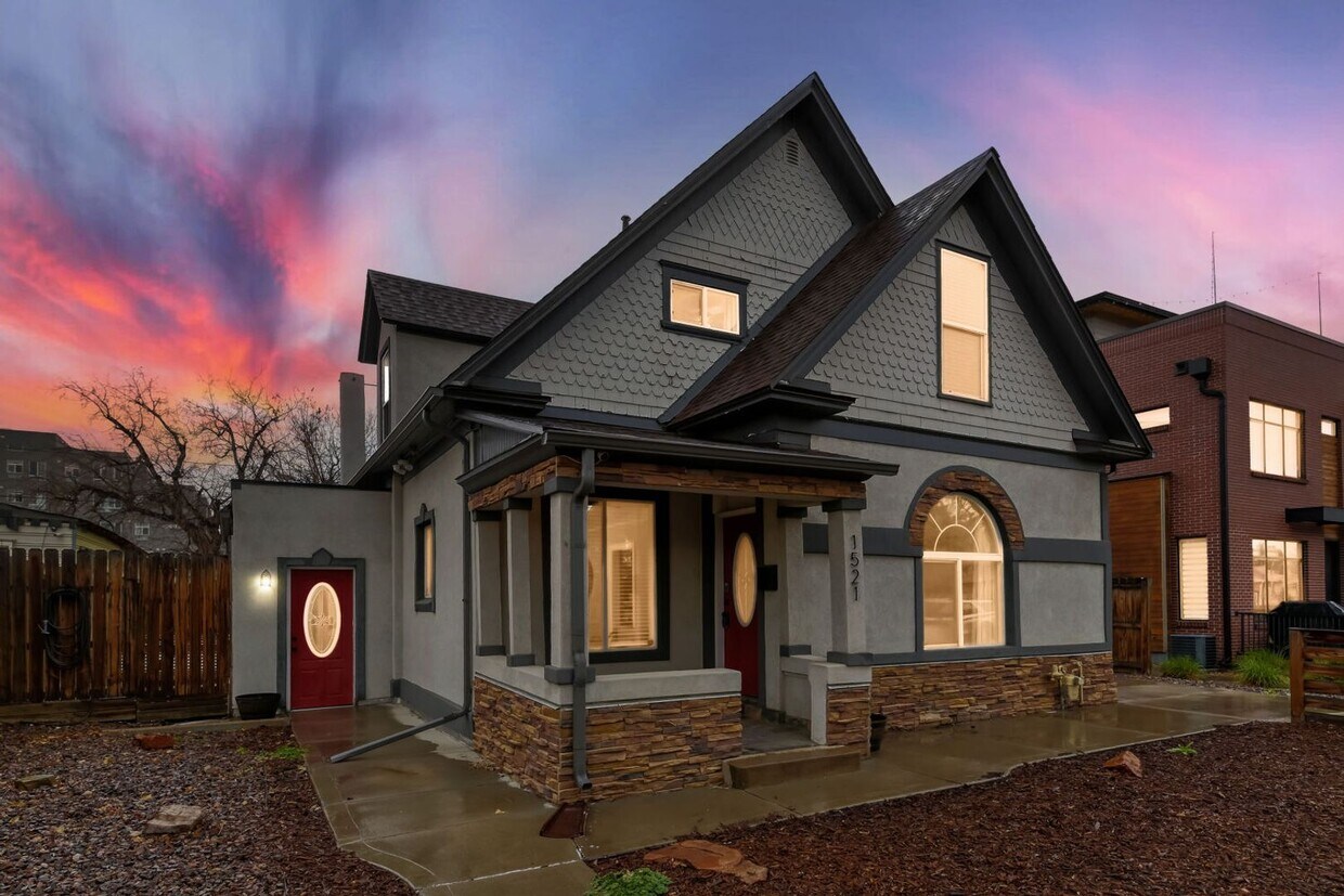 Updated Historic 5BR Near Downtown Denver & Light Rail! June Move-in Special! - Updated Historic 5BR Near Downtown Denver & Light Rail! June Move-in Special!