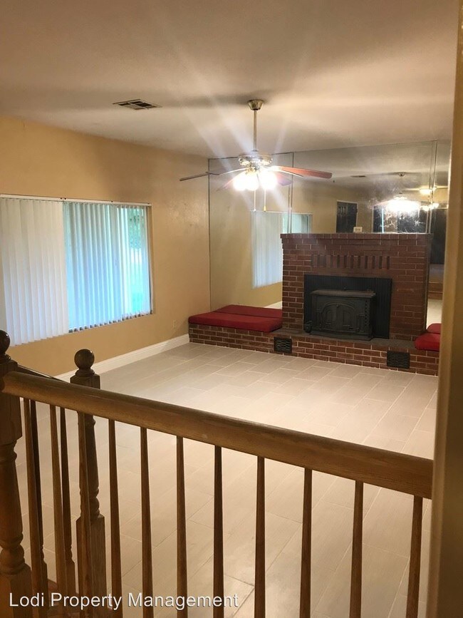 Foto del edificio - 3 br, 2 bath House - 13688 Grassland Road