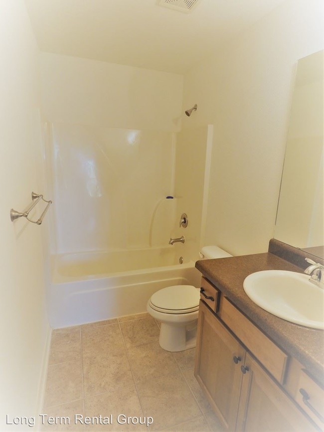 Building Photo - 3 br, 2 bath House - 26175 Hwy 90