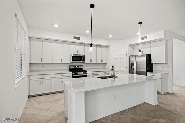 Building Photo - 43322 Water Bird Wy